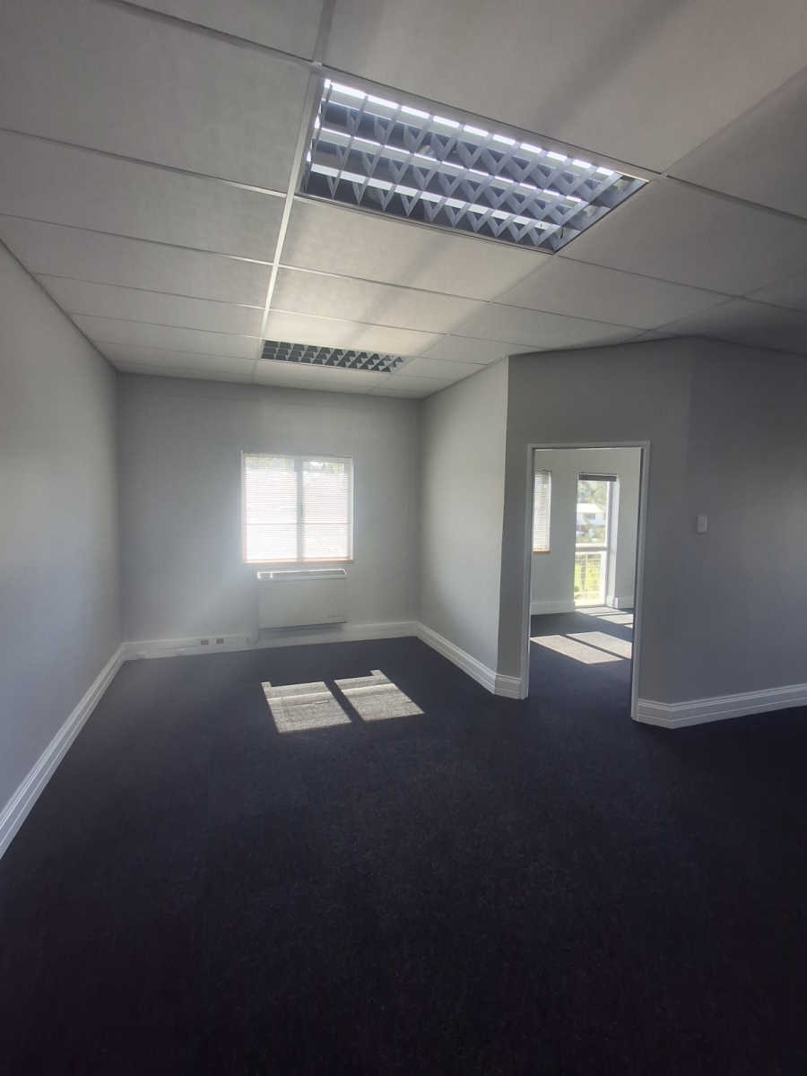 To Let Commercial Property for Rent in Berea Eastern Cape